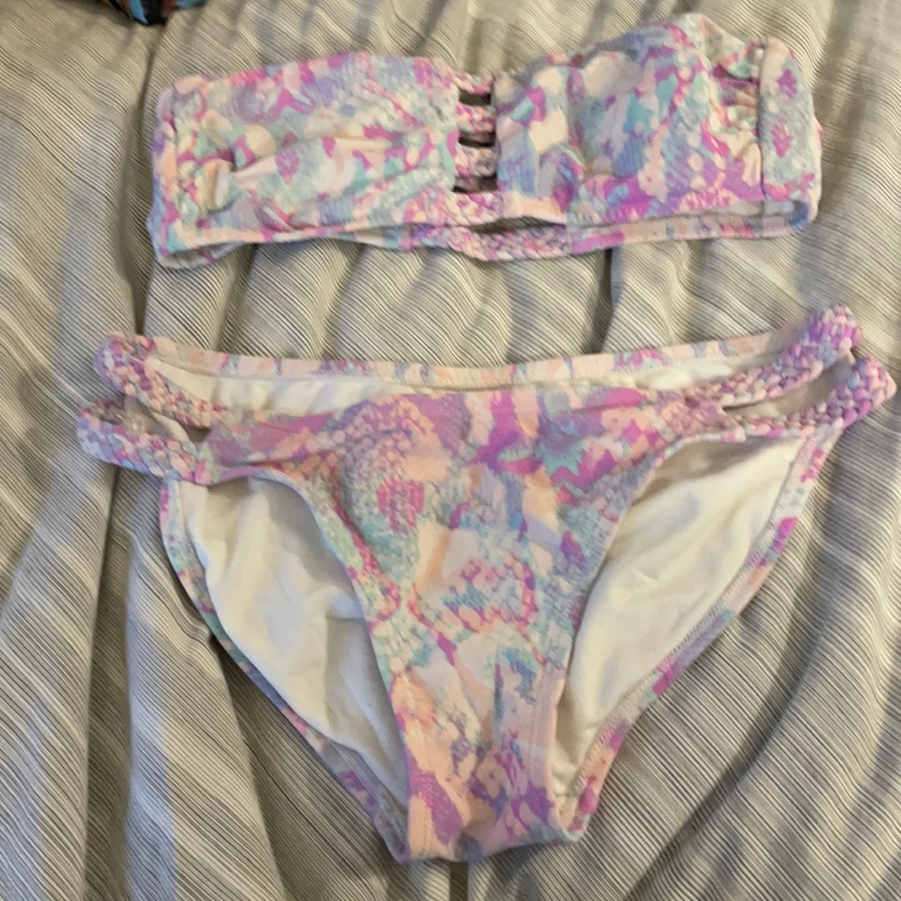 Pastel “snake skin” bathing suit
